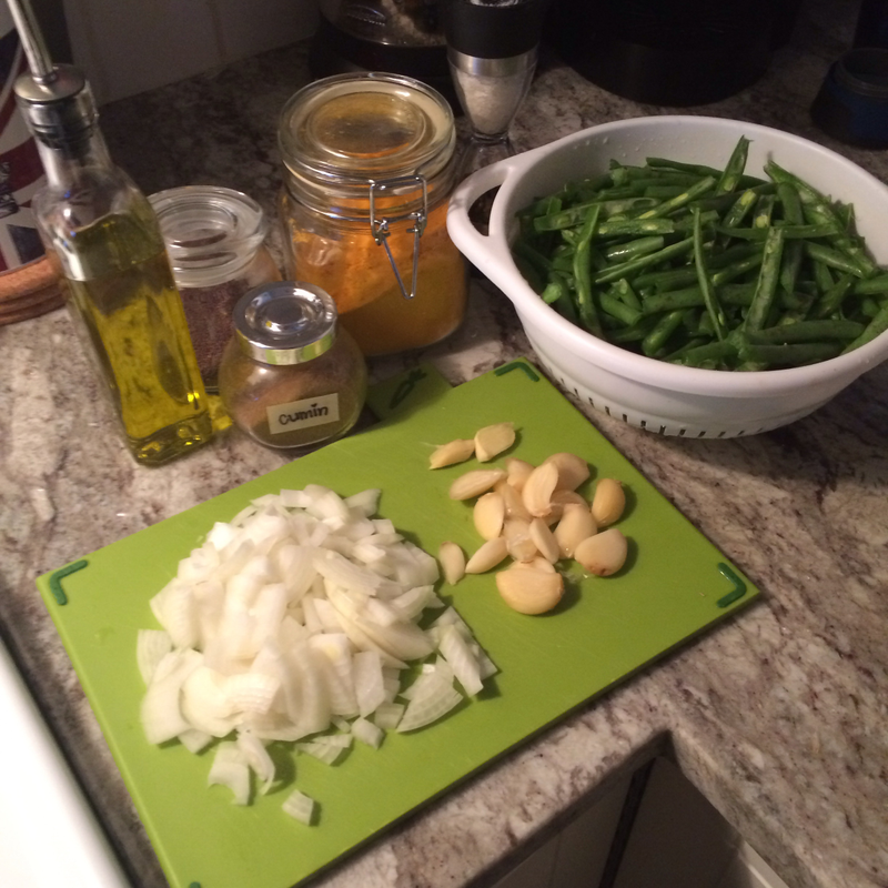 Illustration for article titled Green Bean Curry for Dinner, with a bonus recipe!